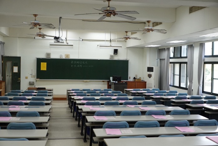 【1140524】 法學院舉行113學年第2學期高大法學院基礎學科會考圖片