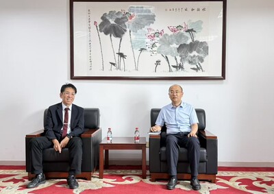【1150722】吳俊毅院長訪問北京師範大學法學院會晤梁迎修院長圖片