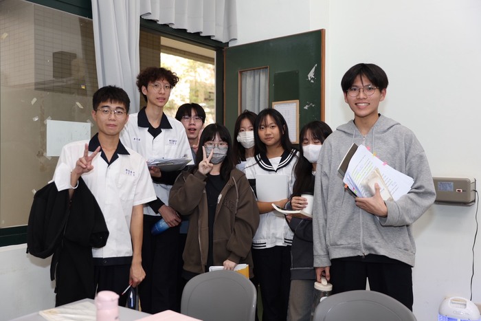 【1141214】國立高雄大學法學院主辦首屆高大法院盃高中職辯論賽 行政副校長與法學院院長親臨勉勵　選手激盪思辨火花圖片