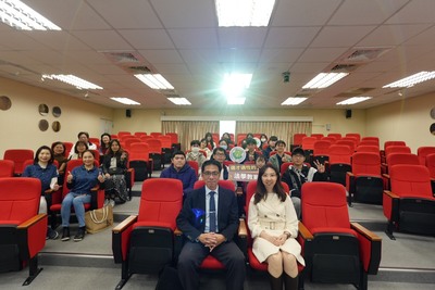 【1150112】高雄大學法學院師生參觀高雄少年及家事法院圖片