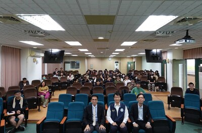 【1141127】法學院辦理執行ASEAN東協法務素養培力微學程演講活動圖片