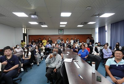 【1150528】高大法學院博士班經典講座暨信華法律管理講座系列｜國立政治大學法學院葉啟洲特聘教授演講圖片